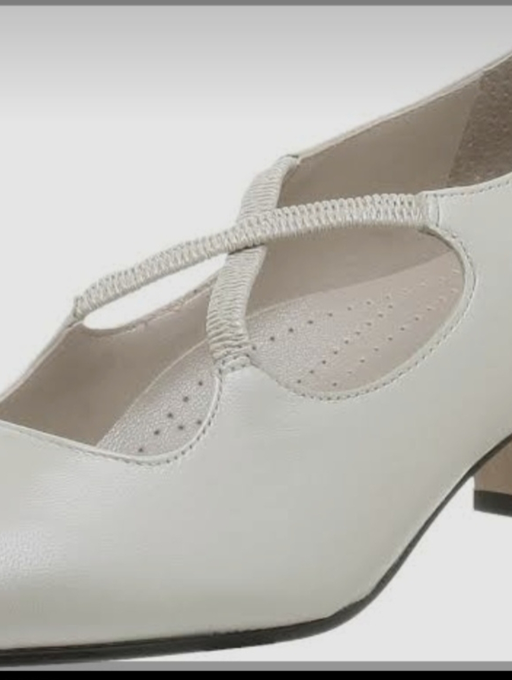 Trotters Ivory T-Strap Low Block Heel Pumps